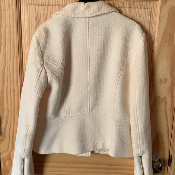 Ivory Textured Women's Jacket - Picture 3 of 6